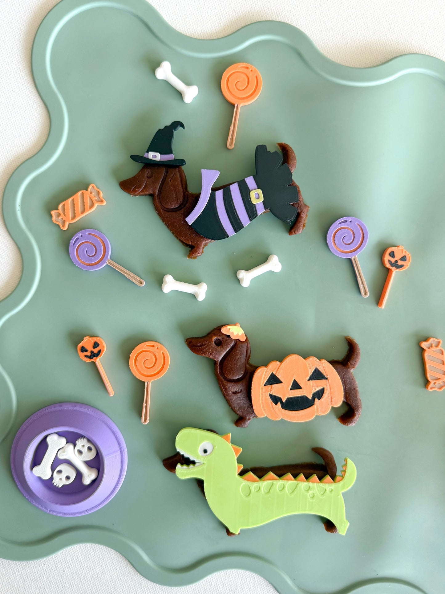 Dress Up Pup Halloween Playdough Kit